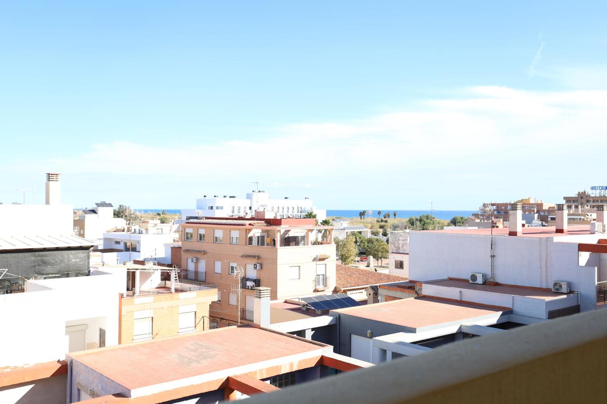 Enorme Terraza Con Vistas Al Mar By Hometels Sagunto Eksteriør bilde