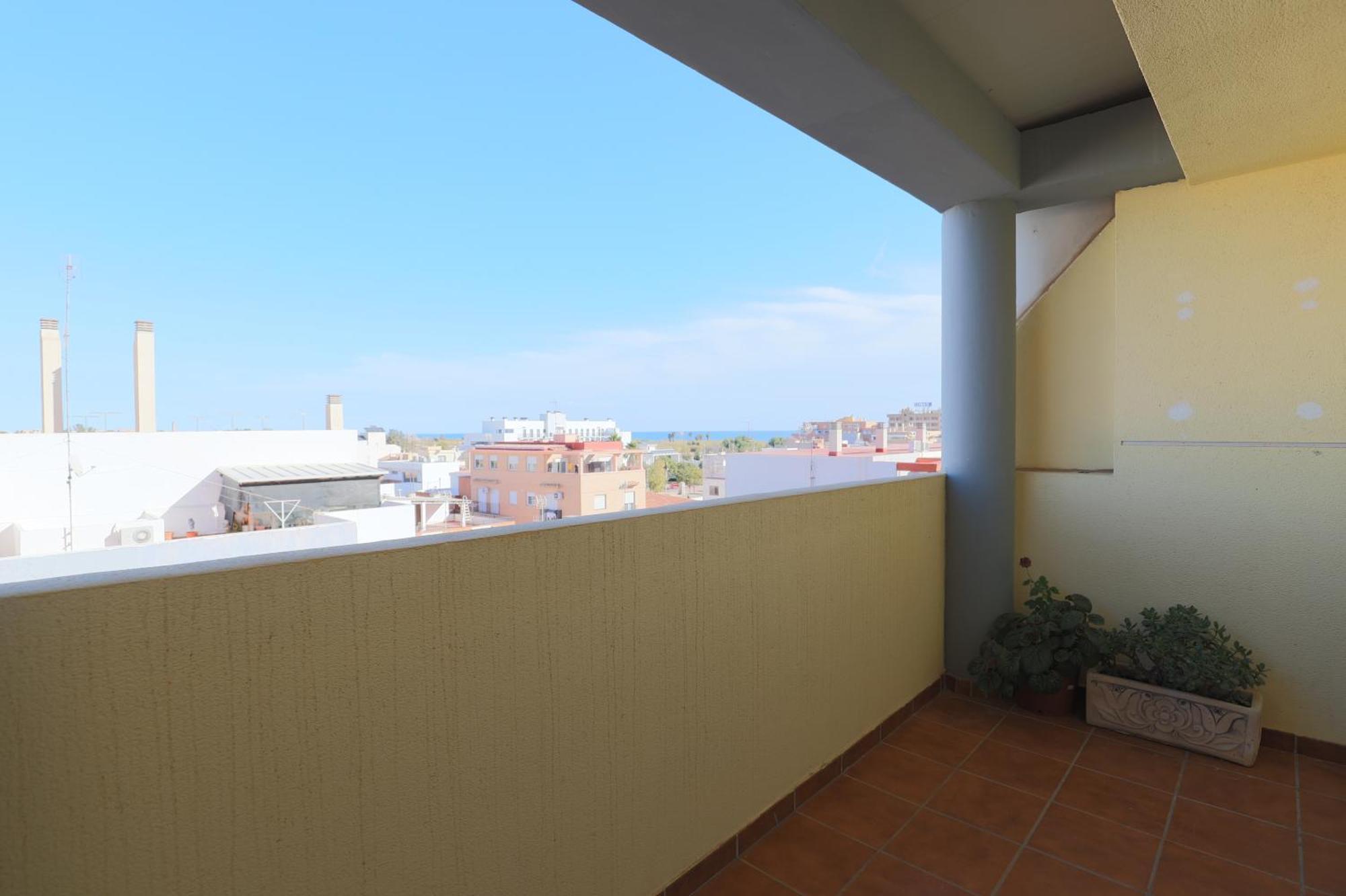 Enorme Terraza Con Vistas Al Mar By Hometels Sagunto Eksteriør bilde