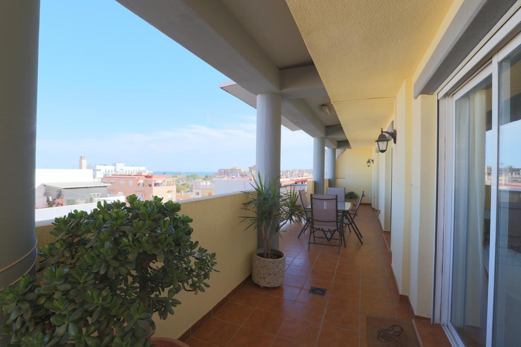 Enorme Terraza Con Vistas Al Mar By Hometels Sagunto Eksteriør bilde